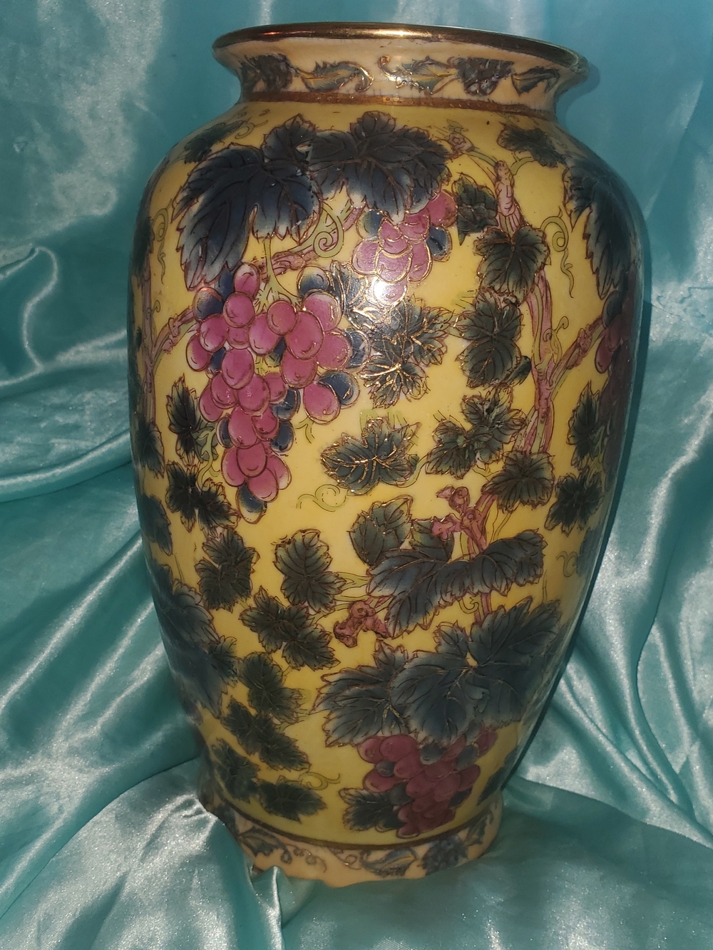 Hand-Painted Yellow Chinese 1980's Ceramic Lamp/Vase Base Grape Motif